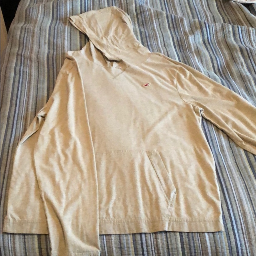Long Sleeve Hollister Shirt w/Hood